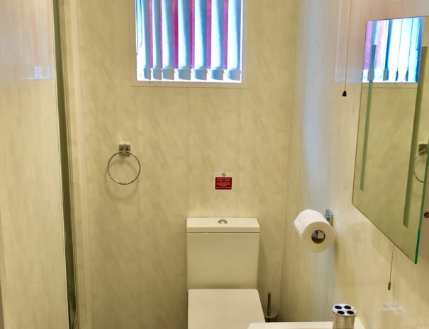 Apartment 1 - bathroom